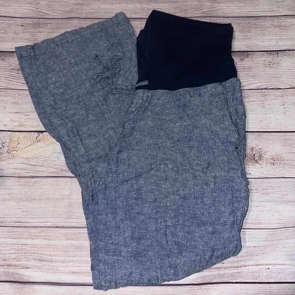Old Navy women’s linen pants. Size medium. With pockets. Fold over belly panel